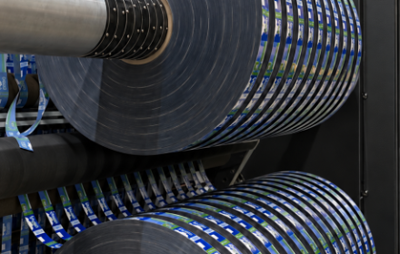 duplex compact turret slitter-rewinder AXELER3